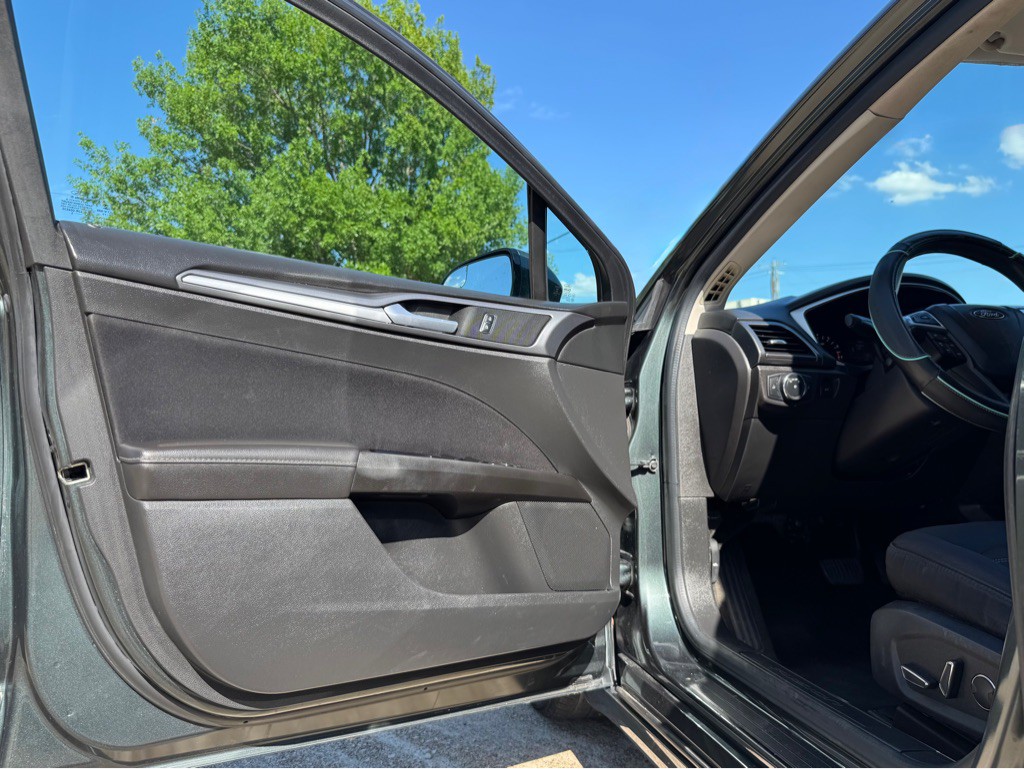 2015 Ford Fusion Image 5