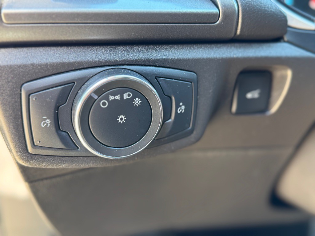 2015 Ford Fusion Image 9