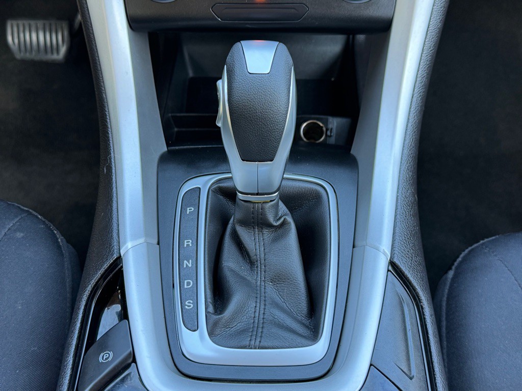 2015 Ford Fusion Image 17