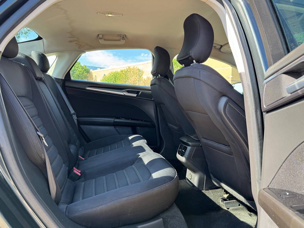 2015 Ford Fusion Image 25