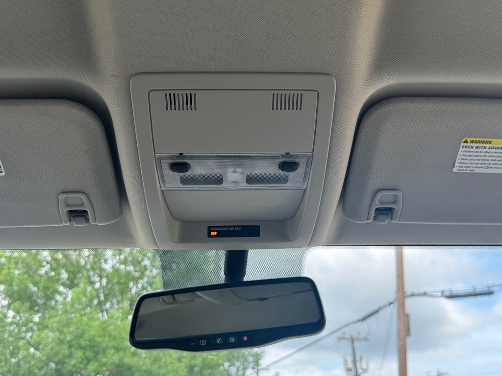 2010 Chevrolet Tahoe Image 17