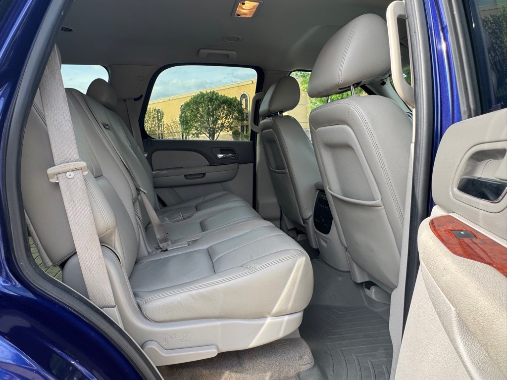 2010 Chevrolet Tahoe Image 24