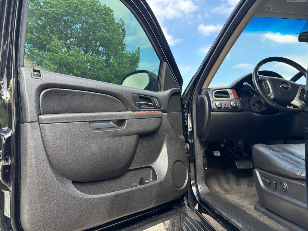 2013 Chevrolet Tahoe Image 5