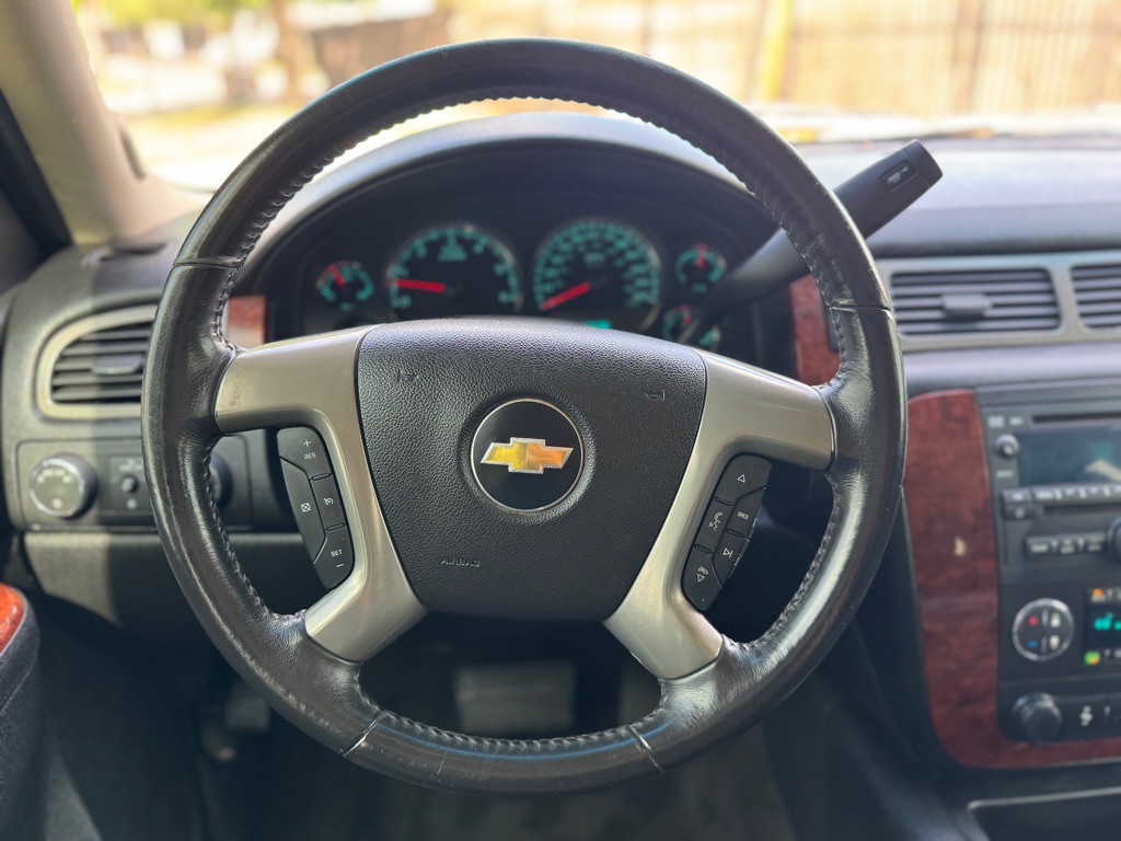 2013 Chevrolet Tahoe Image 11