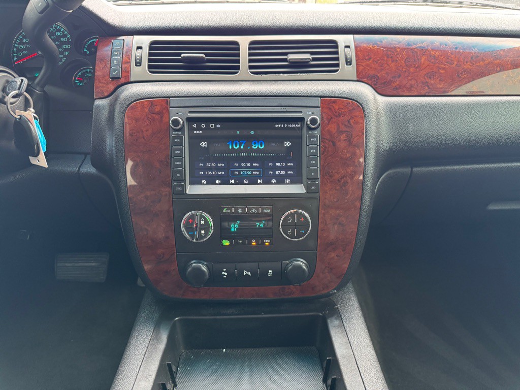 2013 Chevrolet Tahoe Image 19