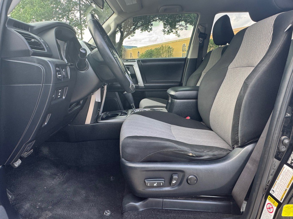 2017 Toyota 4Runner Image 7
