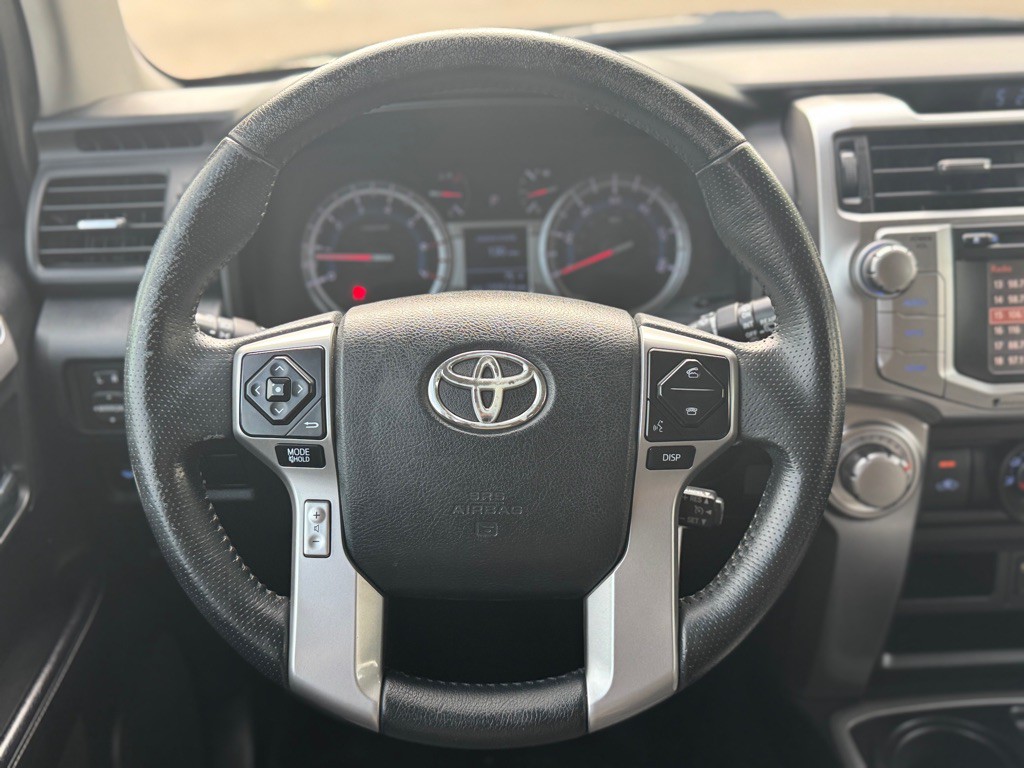 2017 Toyota 4Runner Image 10