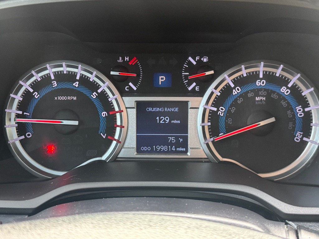 2017 Toyota 4Runner Image 15