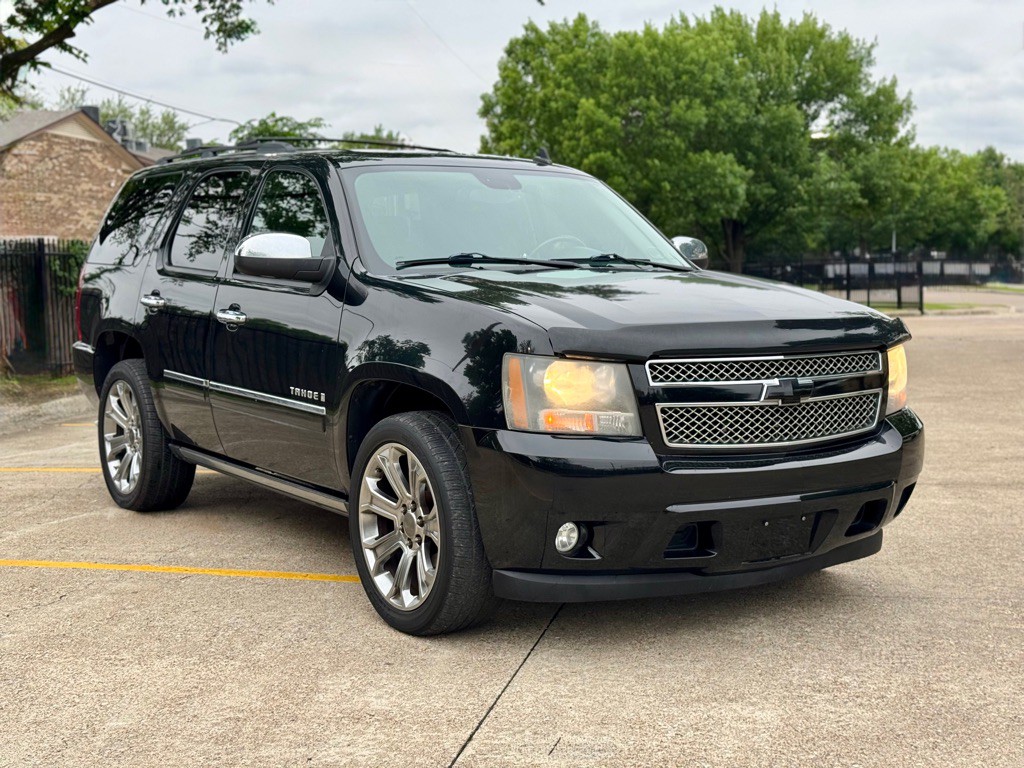 2009 Chevrolet Tahoe Image 2