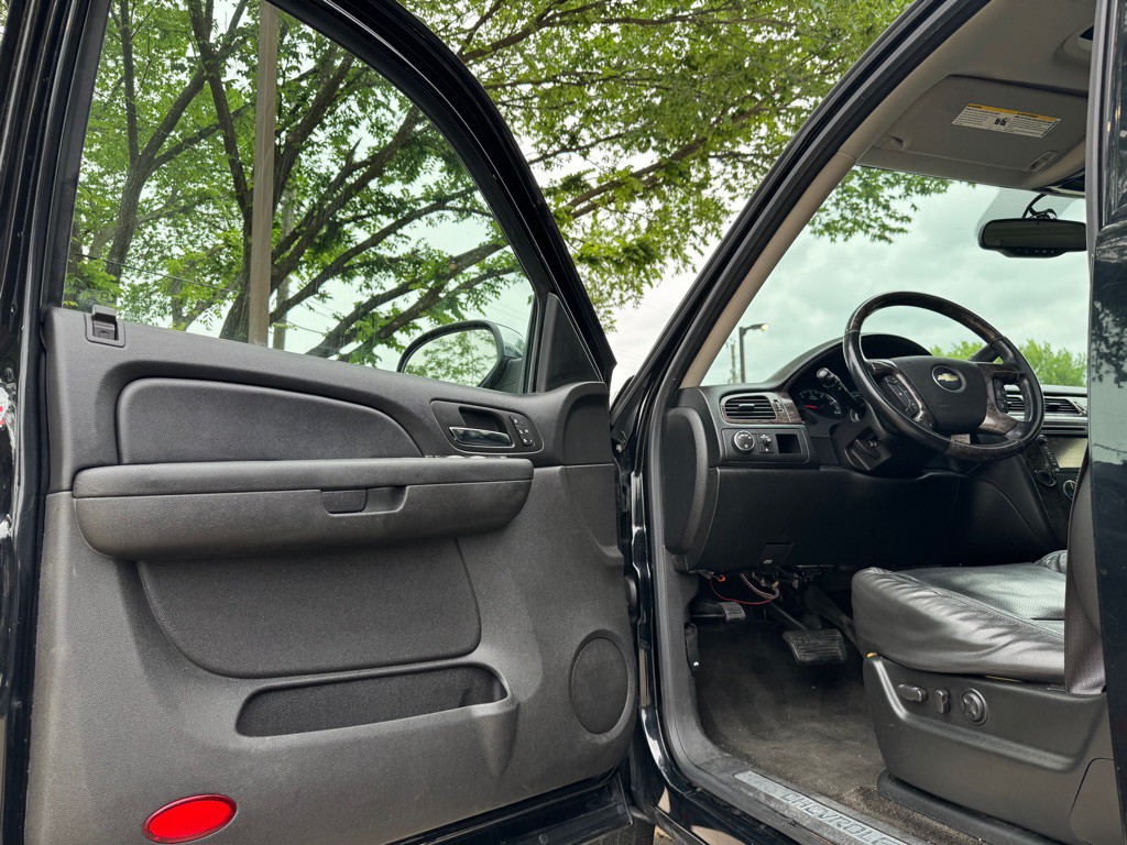 2009 Chevrolet Tahoe Image 5