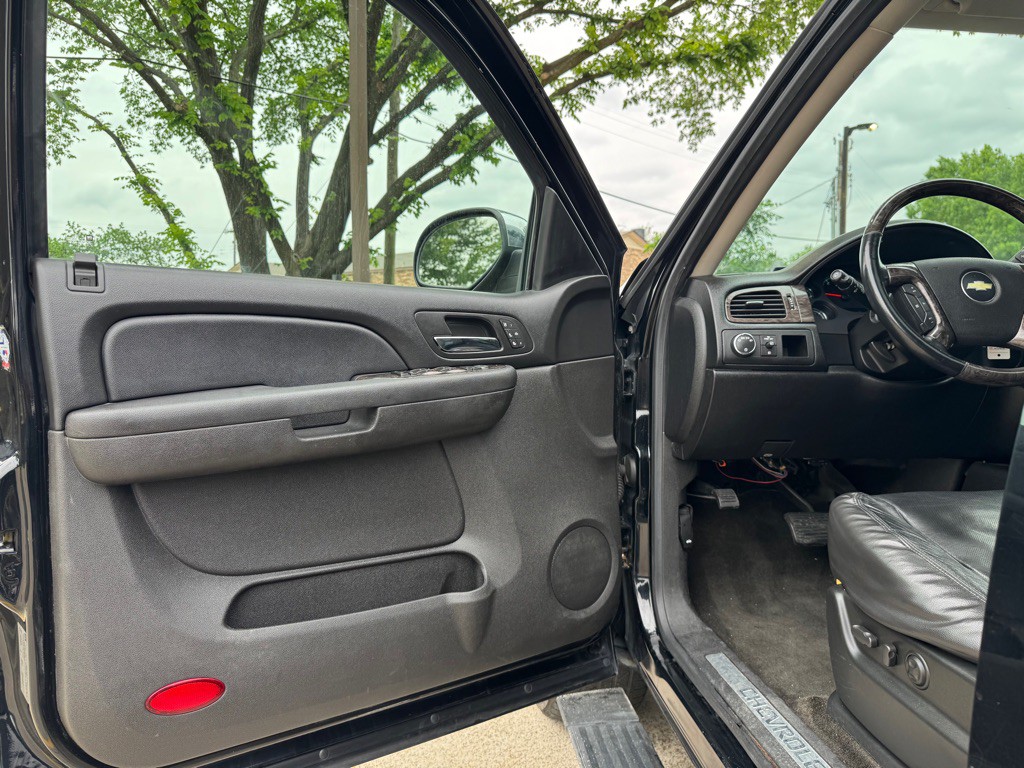 2009 Chevrolet Tahoe Image 6