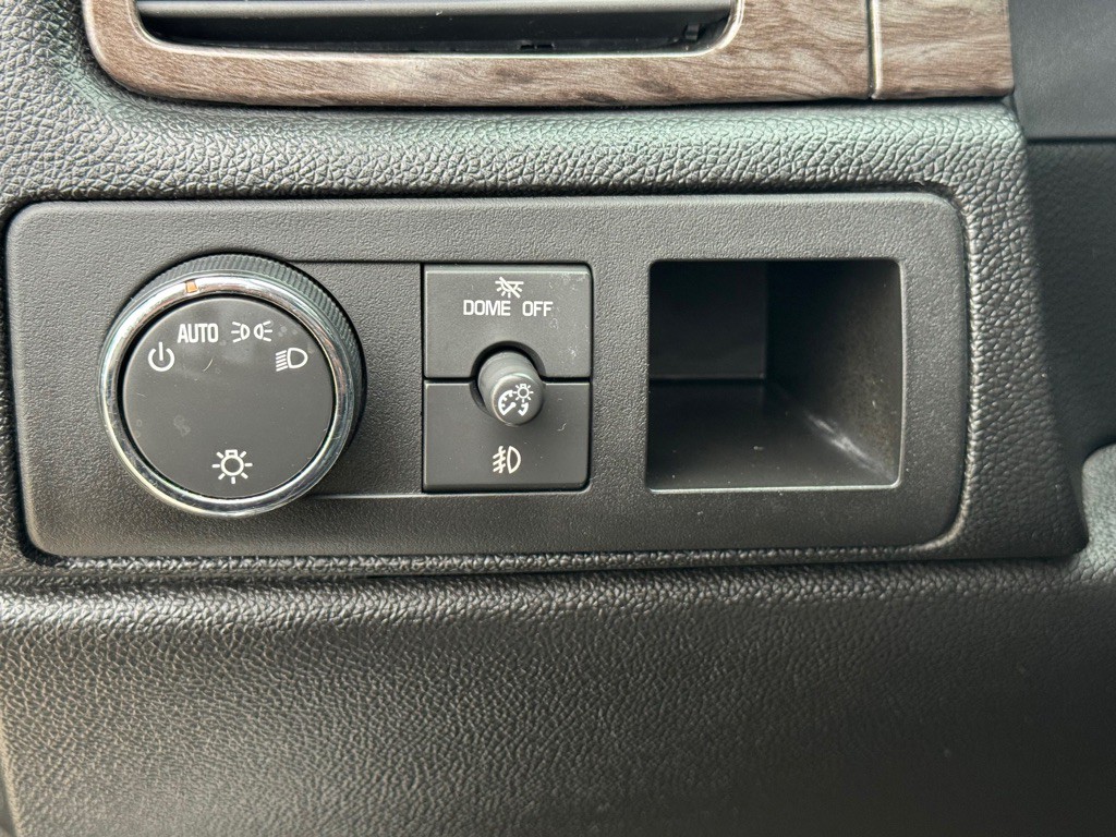 2009 Chevrolet Tahoe Image 11