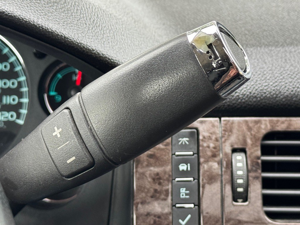 2009 Chevrolet Tahoe Image 17