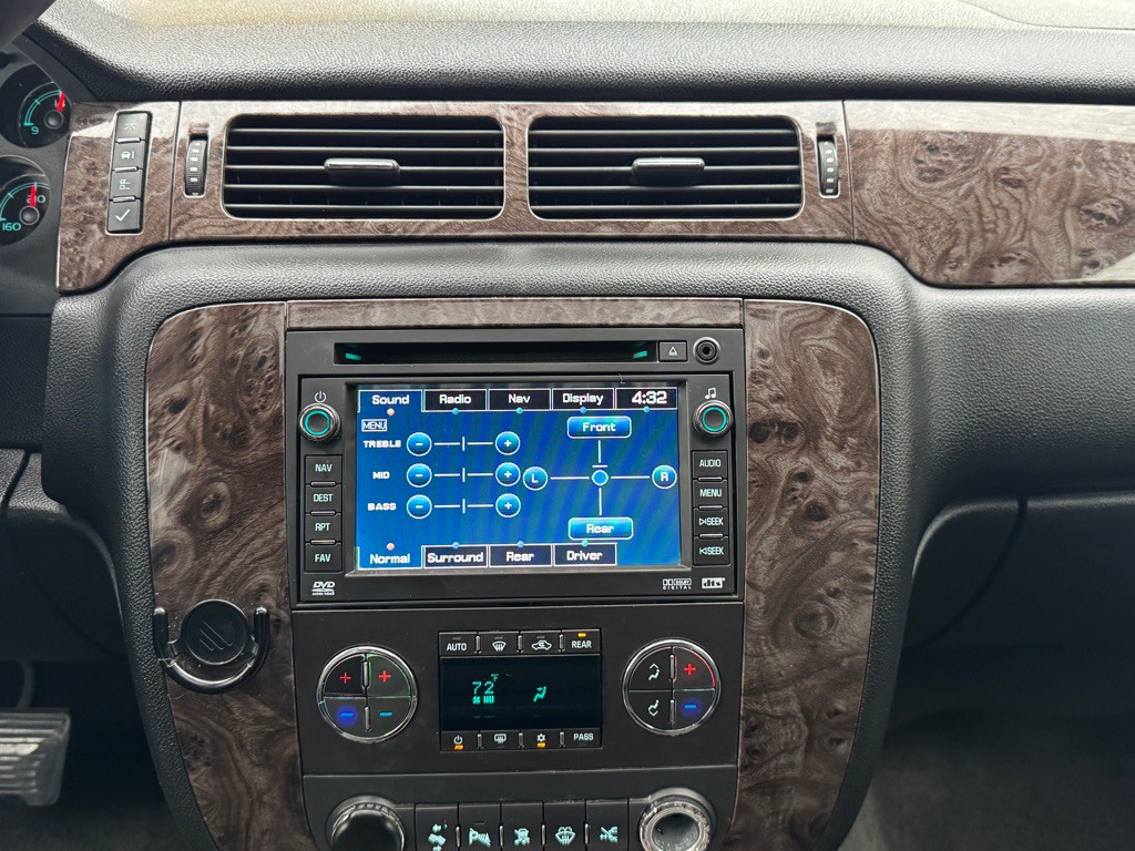 2009 Chevrolet Tahoe Image 21
