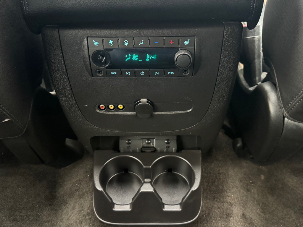 2009 Chevrolet Tahoe Image 27