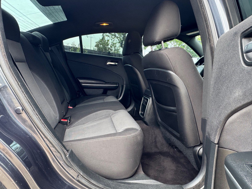 2018 Dodge Charger Image 24