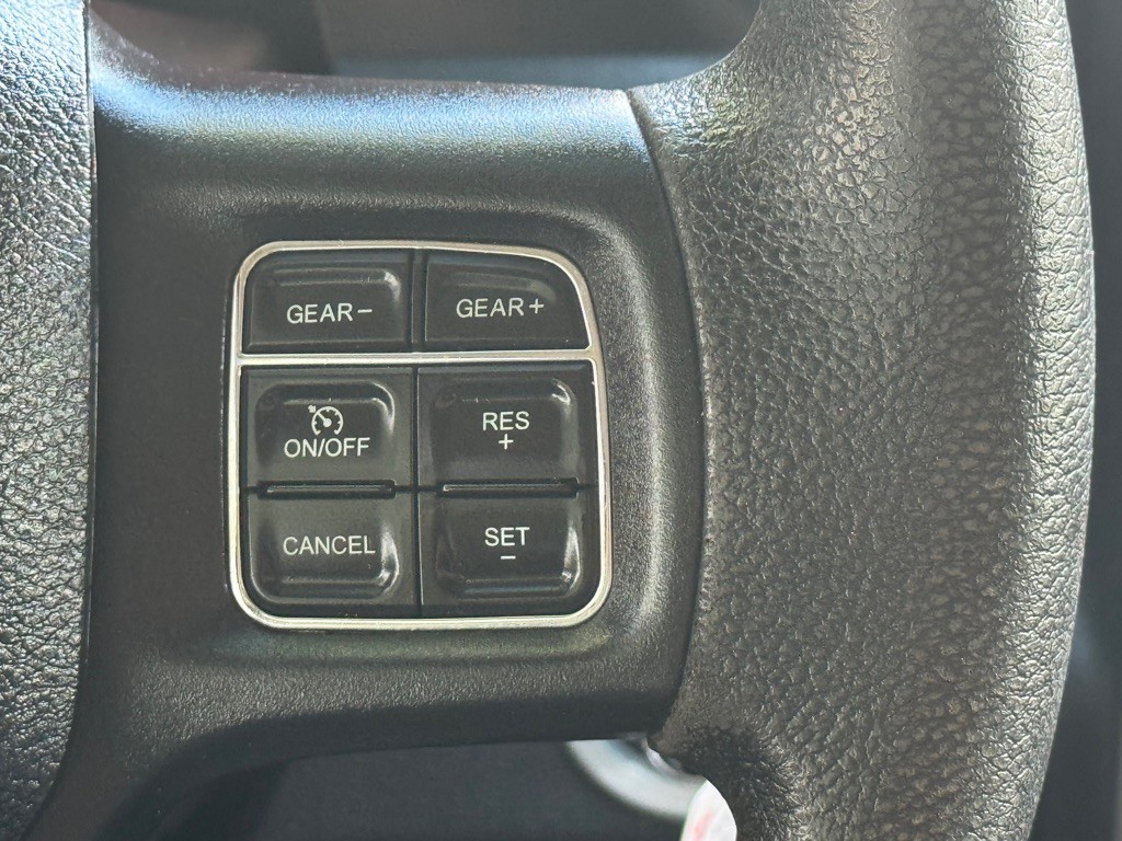 2016 RAM 1500 Image 11