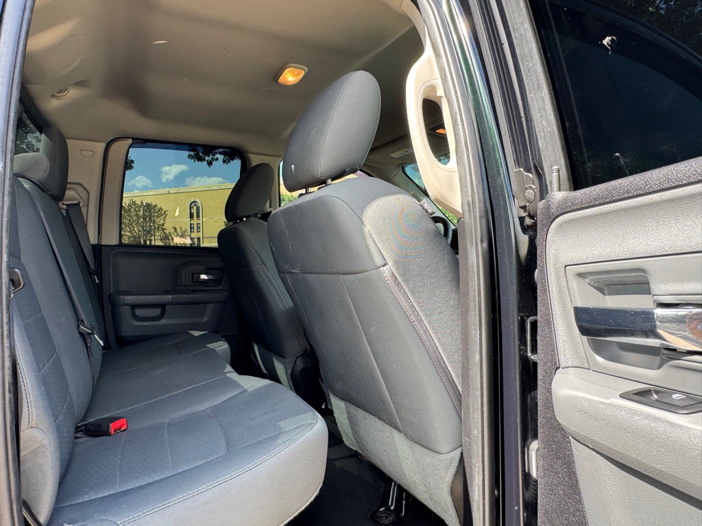 2016 RAM 1500 Image 24