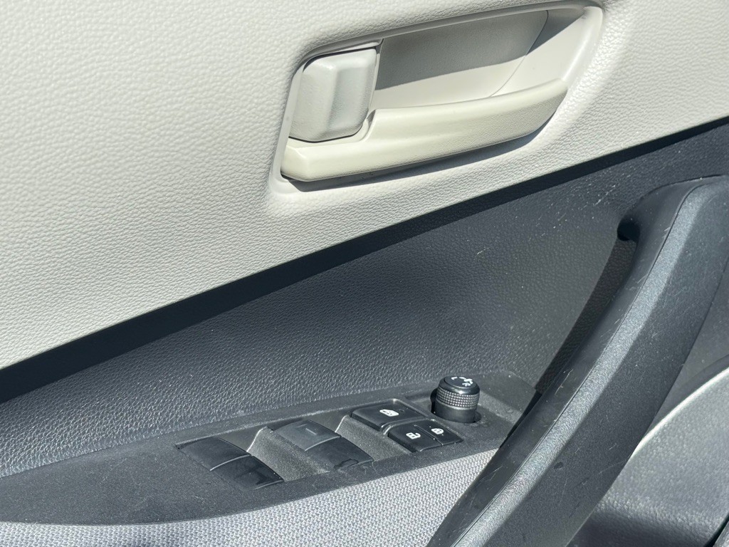 2022 Toyota Corolla Image 6