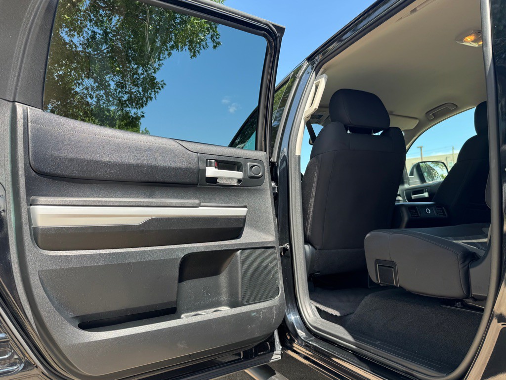 2018 Toyota Tundra Image 25