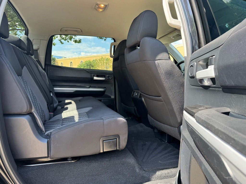 2018 Toyota Tundra Image 28