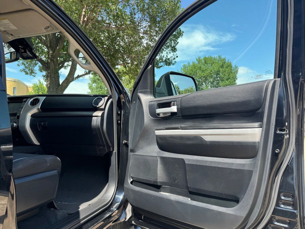 2018 Toyota Tundra Image 29