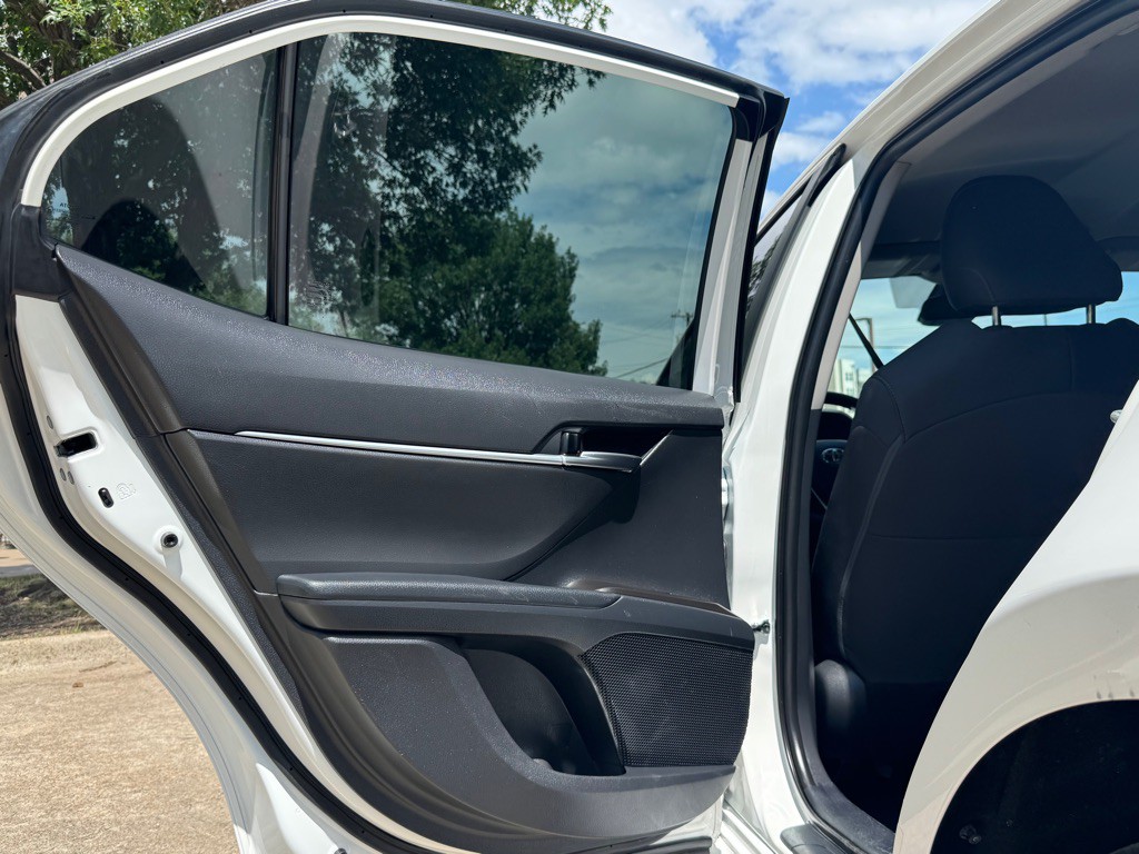 2021 Toyota Camry Image 22