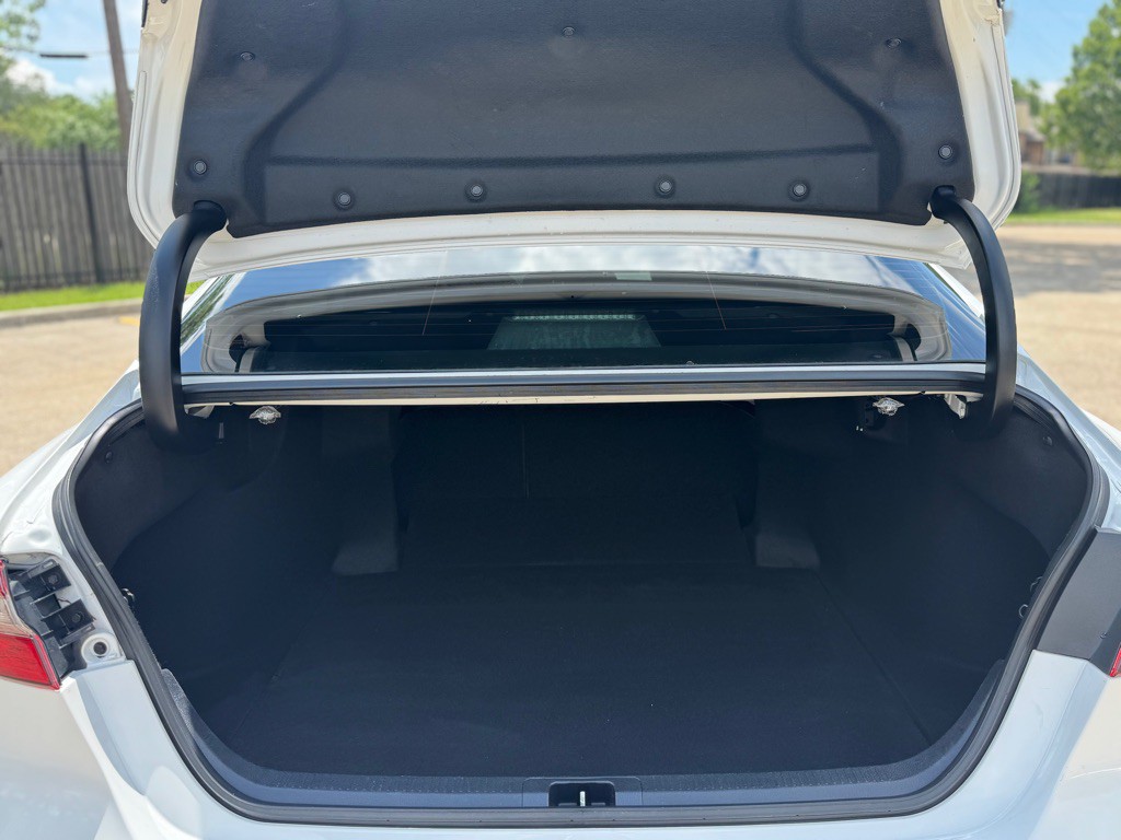 2021 Toyota Camry Image 28