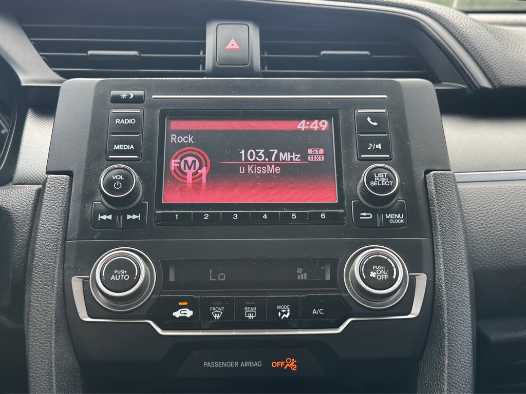 2016 Honda Civic Image 18