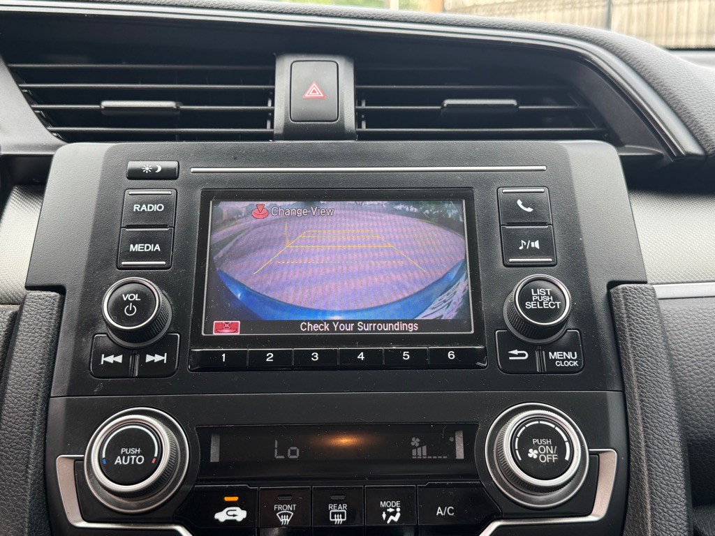 2016 Honda Civic Image 20