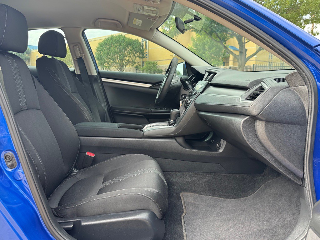 2016 Honda Civic Image 26