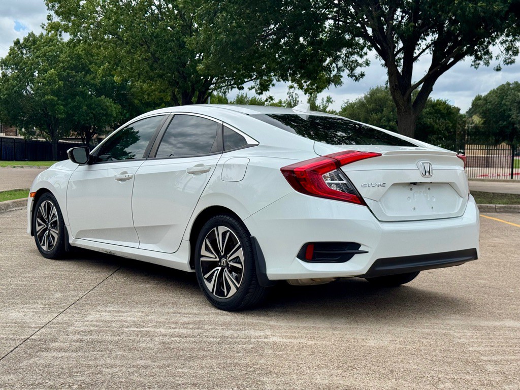 2018 Honda Civic Image 4