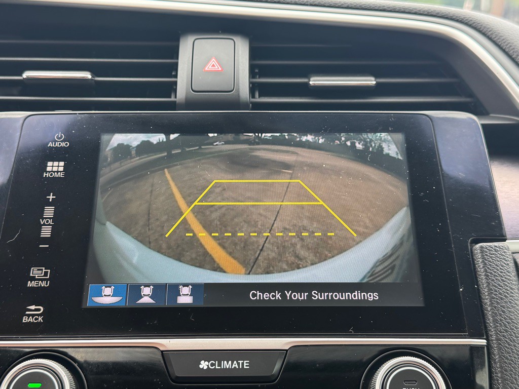 2018 Honda Civic Image 21