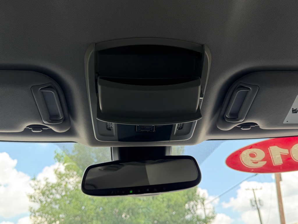 2019 Toyota Camry Image 23