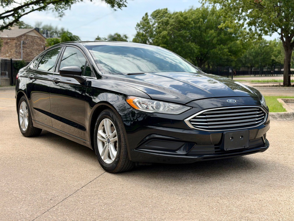 2018 Ford Fusion Image 2