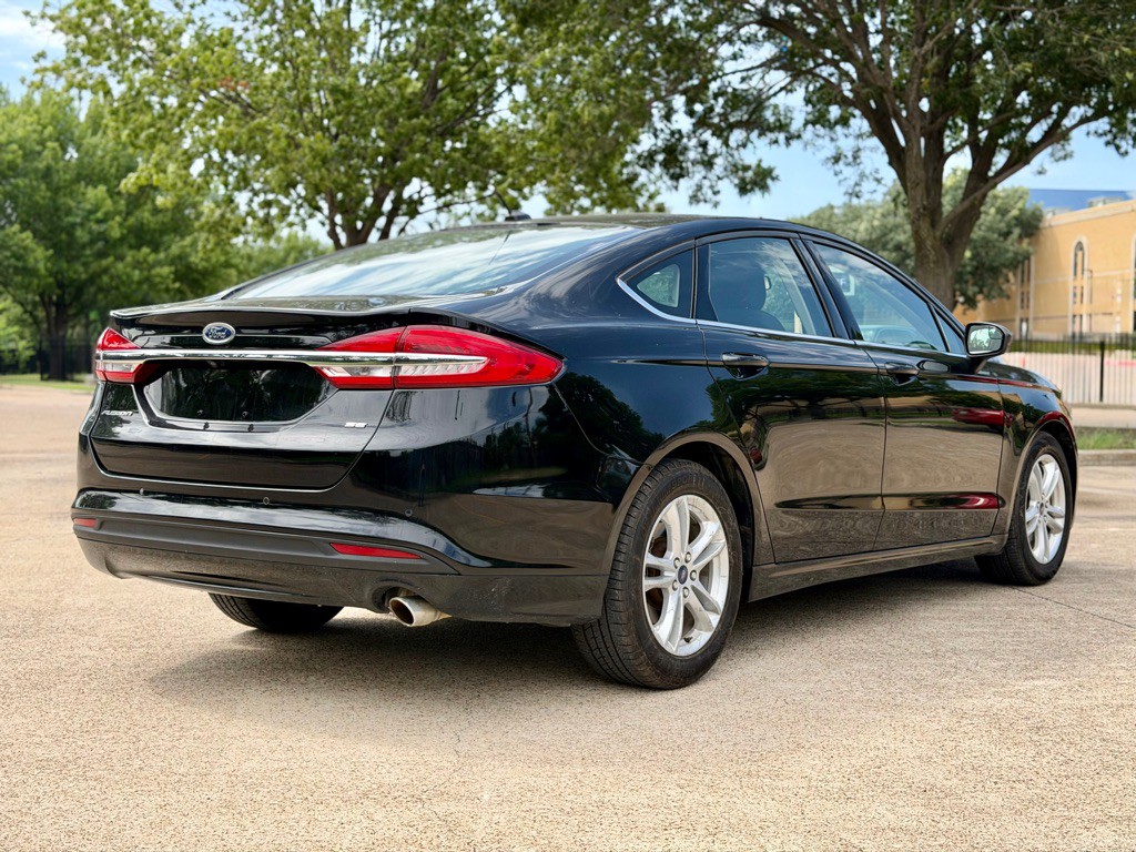 2018 Ford Fusion Image 3