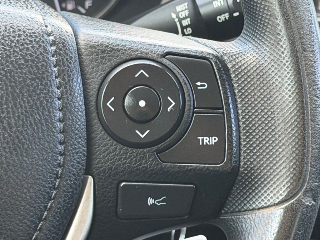 2018 Toyota Rav4 Image 11