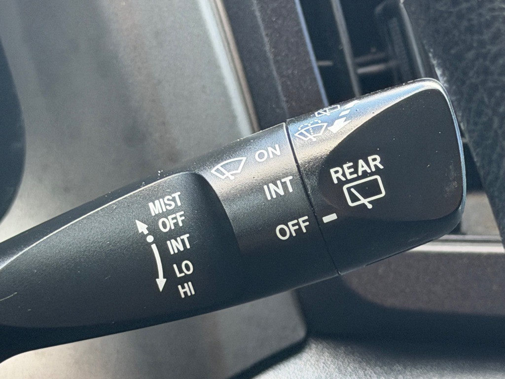 2018 Toyota Rav4 Image 13