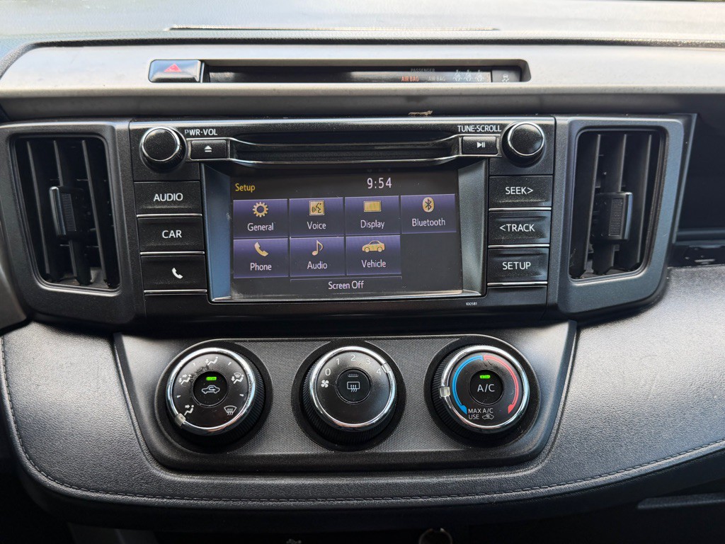 2018 Toyota Rav4 Image 19