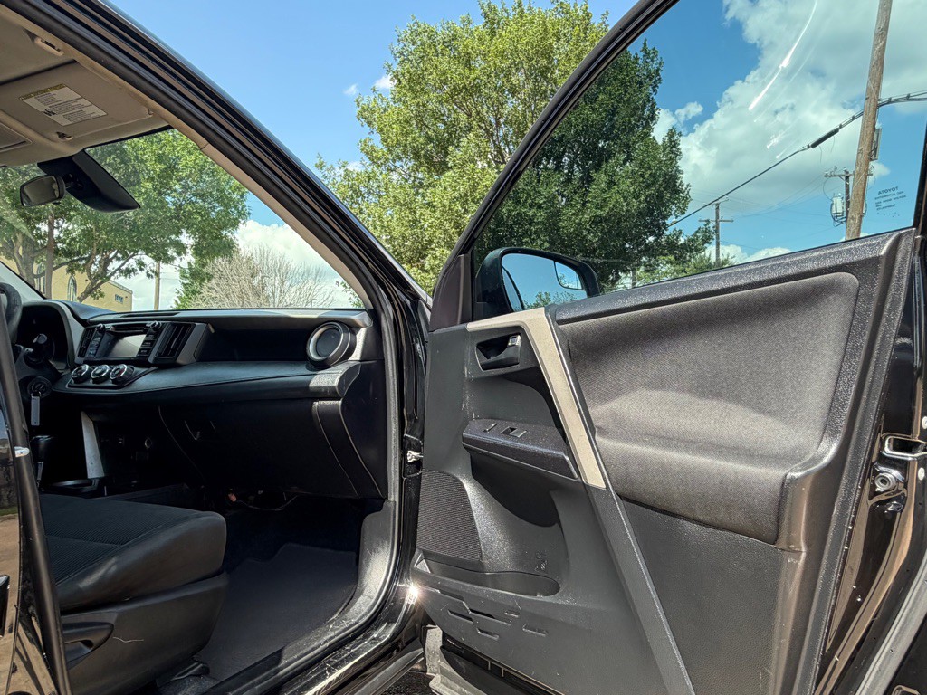 2018 Toyota Rav4 Image 25