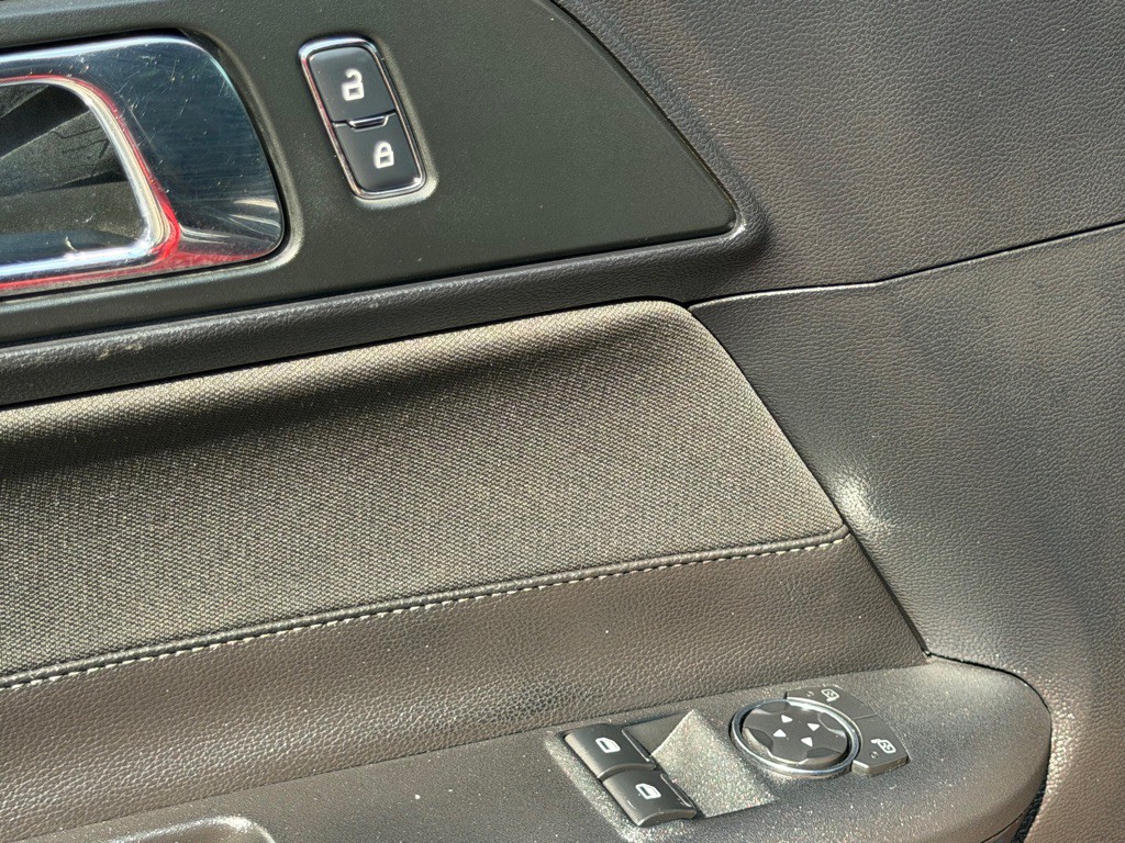 2015 Ford Mustang Image 6