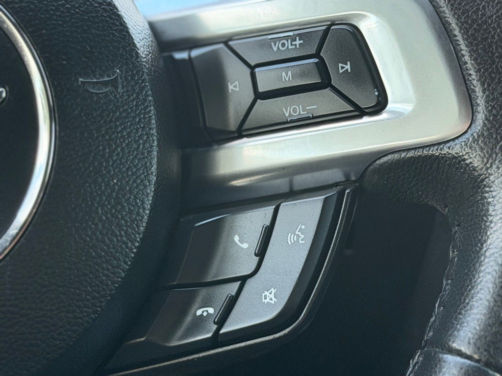 2015 Ford Mustang Image 11