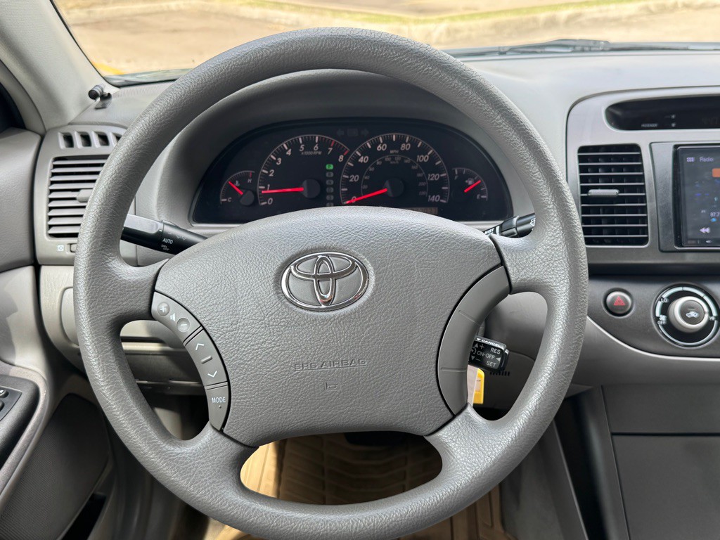 2005 Toyota Camry Image 8