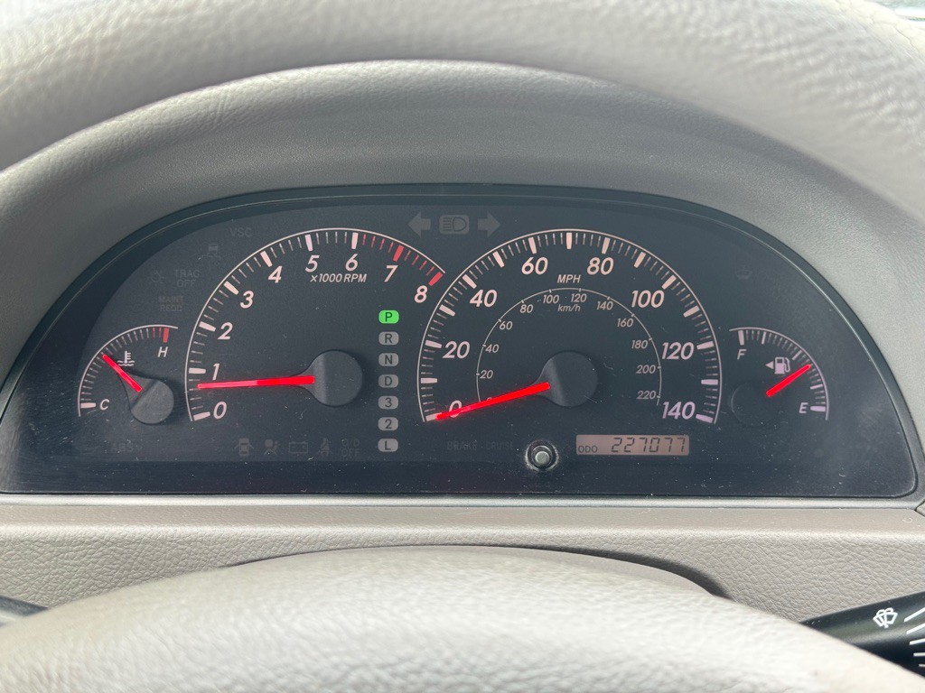 2005 Toyota Camry Image 12