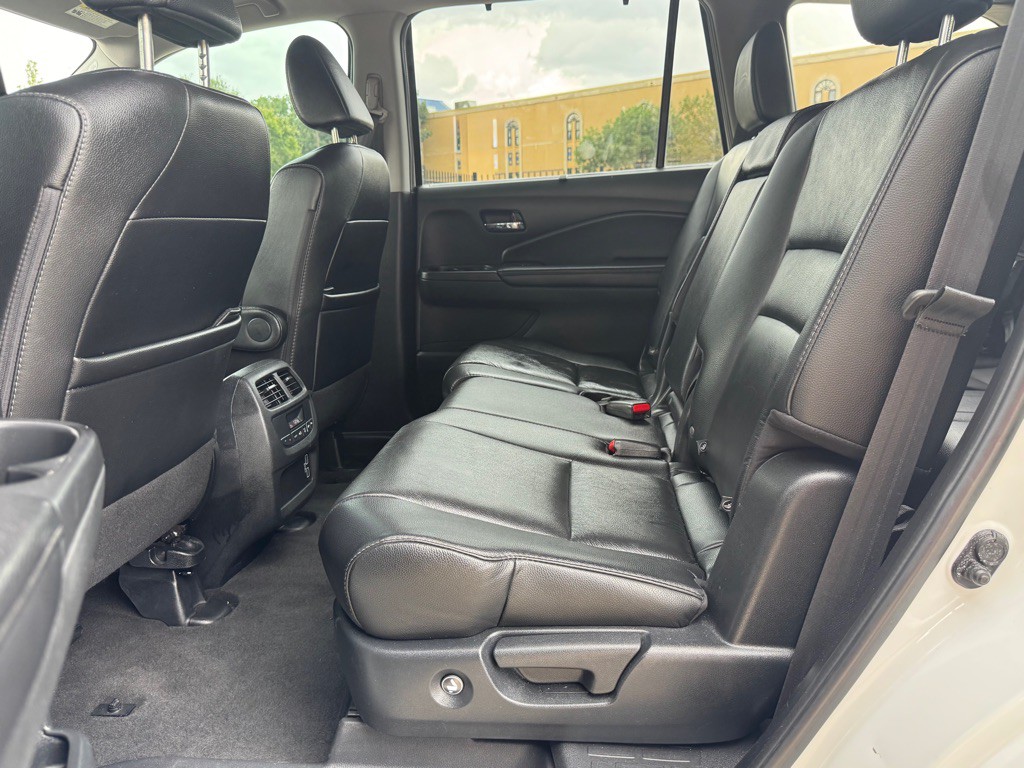 2020 Honda Pilot Image 27
