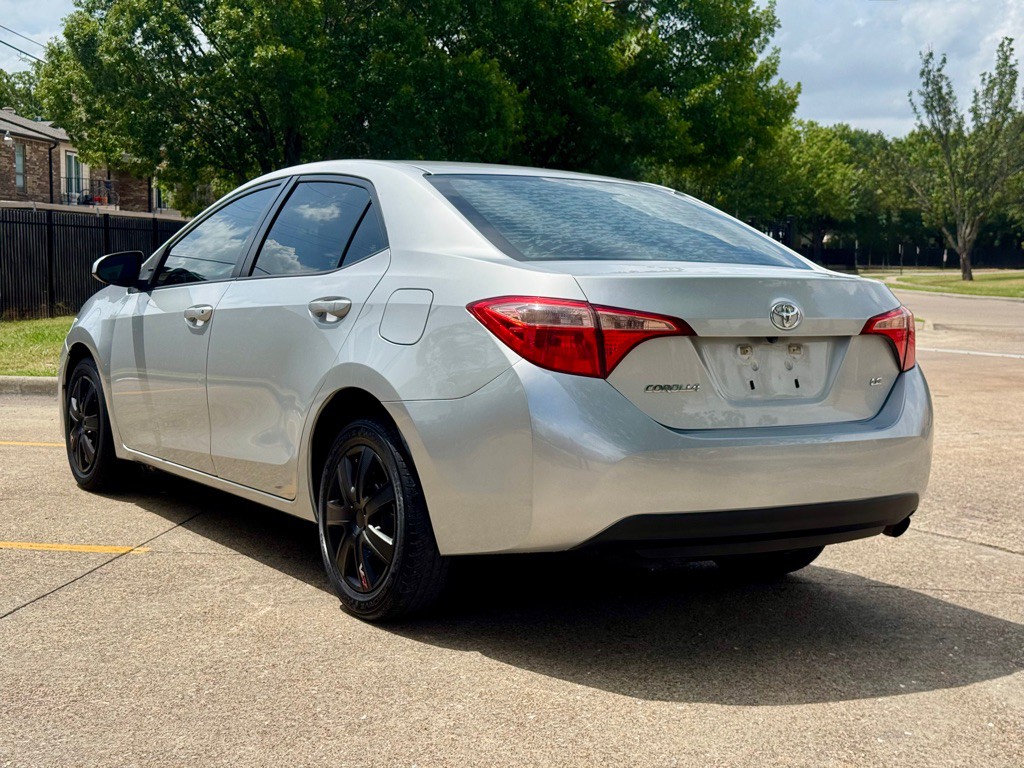 2018 Toyota Corolla Image 4