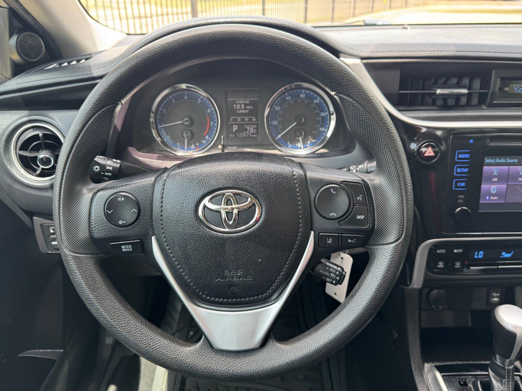 2018 Toyota Corolla Image 9
