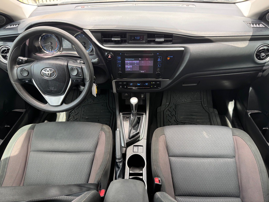 2018 Toyota Corolla Image 15