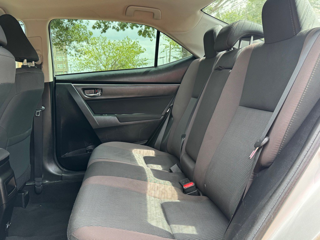 2018 Toyota Corolla Image 23
