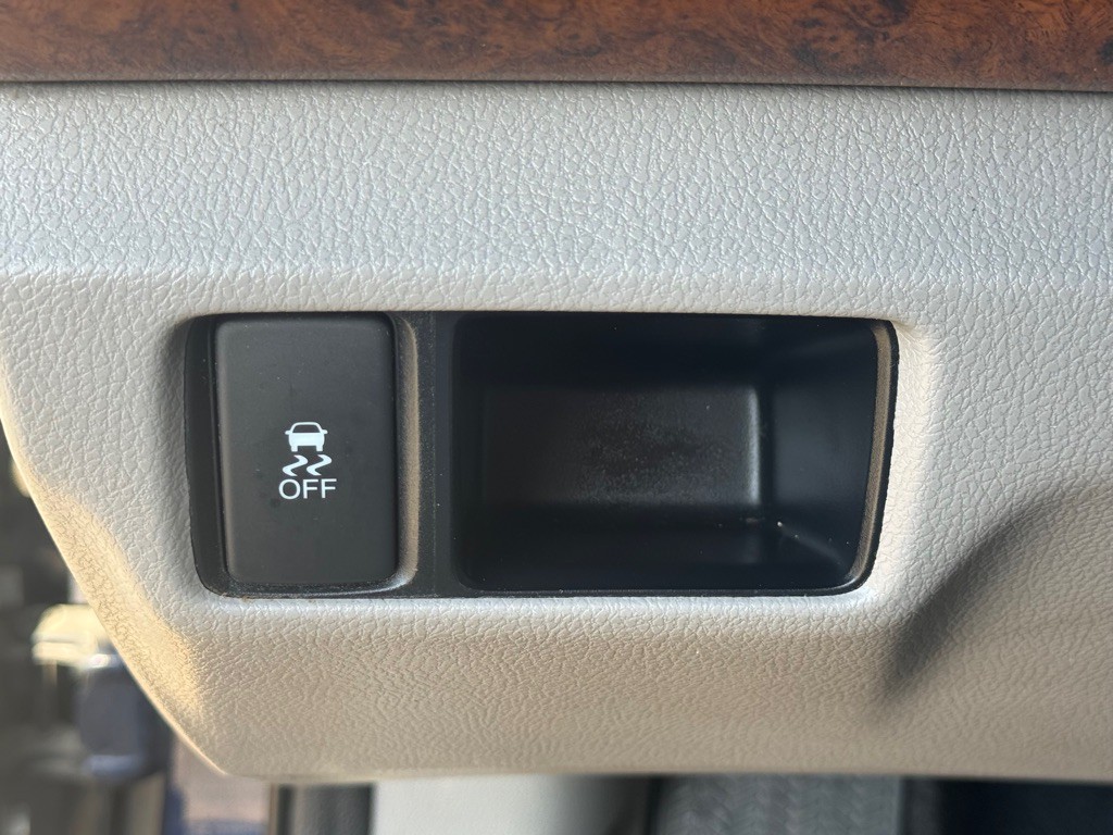 2011 Honda Accord Image 9